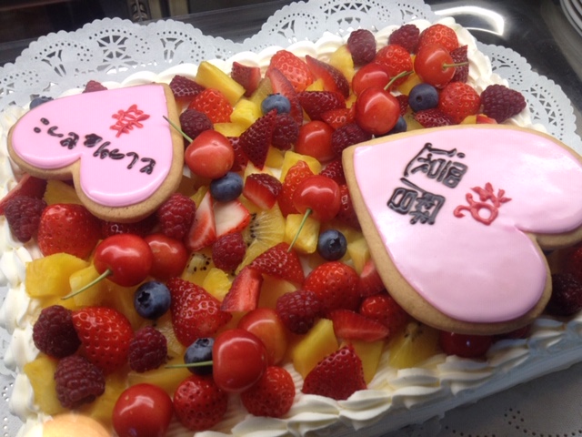 銀婚式のお祝い 松本市のレストランウェディングならマンマ ミーア 地元野菜が主役の ベジフルイタリアン